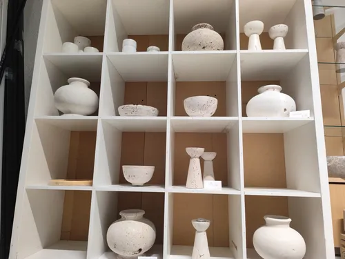 Travertin Vase schlicht und chic